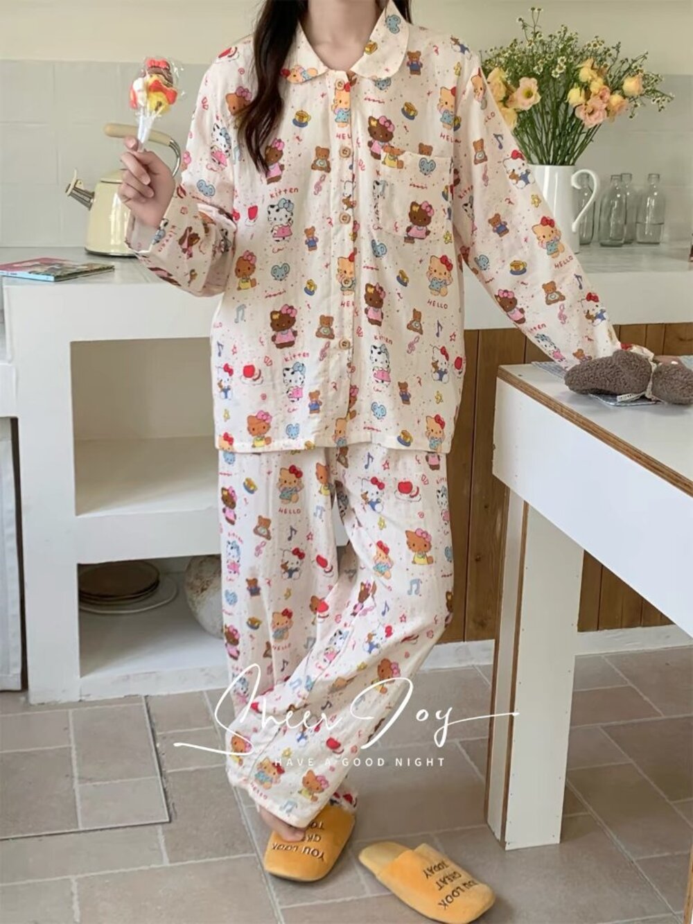 NWT Hello Kitty Double Gauze Cotton Pajama Set Soft Breathable Sleepwear